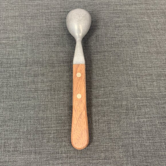 Vintage Vernon Ice Cream Scoop with Wooden Handle - Picture 2 of 9